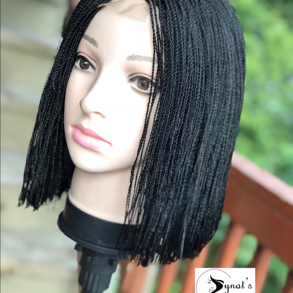 Bob braided wig - Picture 3 of 4